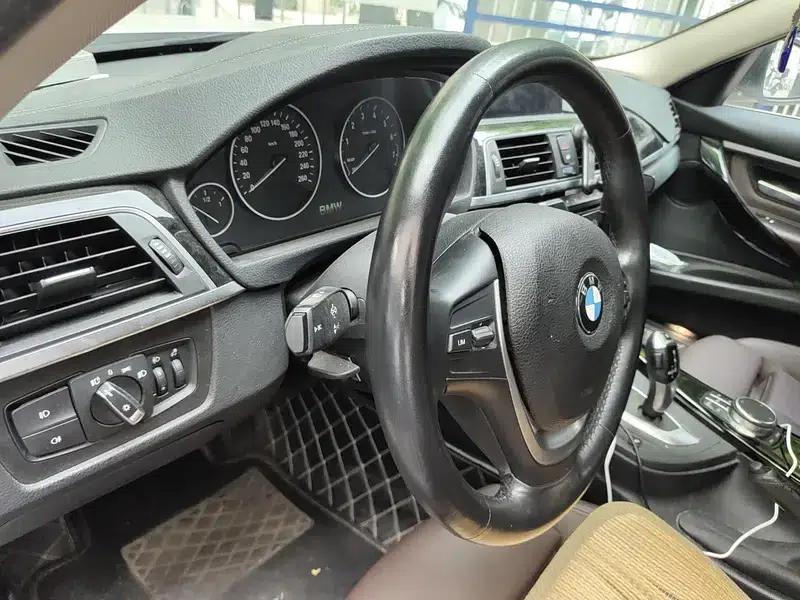 BMW 3 Series 2019 320Li Fashion Edition — миниатюра 13