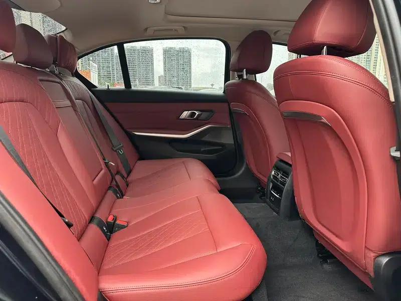2023 BMW 3 Series 320Li M Sport Package — миниатюра 19