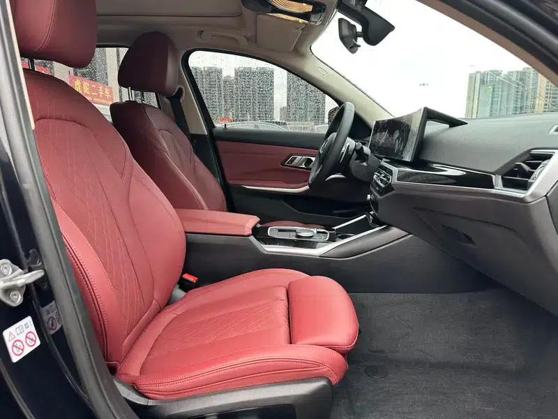 2023 BMW 3 Series 320Li M Sport Package — миниатюра 22