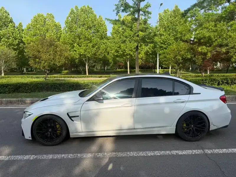 BMW 3 Series 2018 320Li Fashion Edition — миниатюра 4