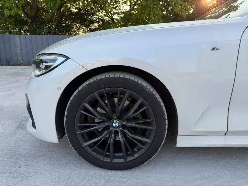 2020 BMW 3 Series 325Li M Sport Shadow Edition — миниатюра 5