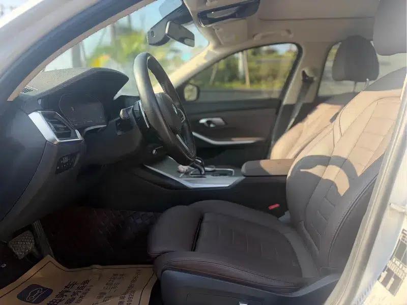 2020 BMW 3 Series 325Li M Sport Shadow Edition — миниатюра 9