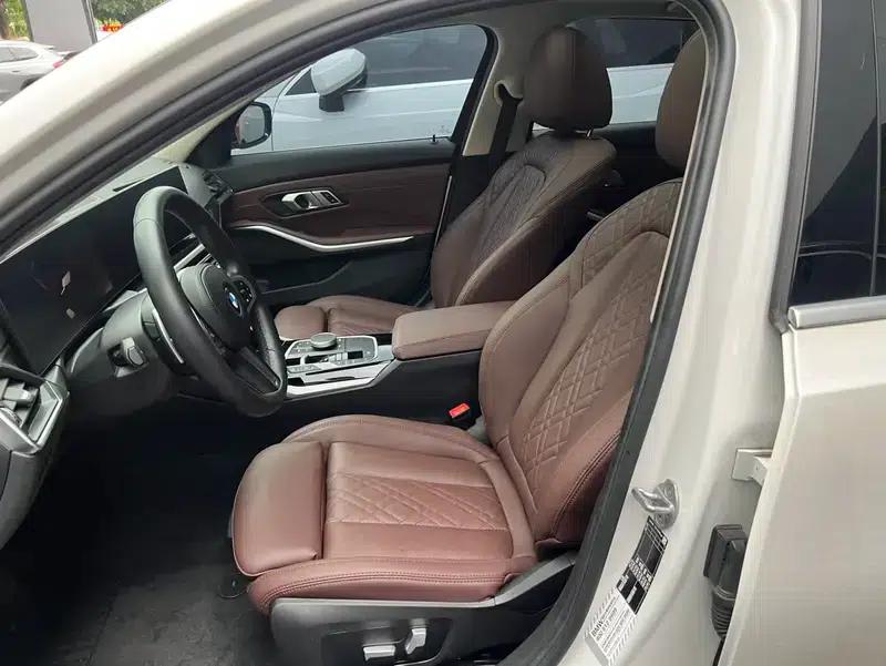 2023 BMW 3 Series 320Li M Sport Package — миниатюра 15