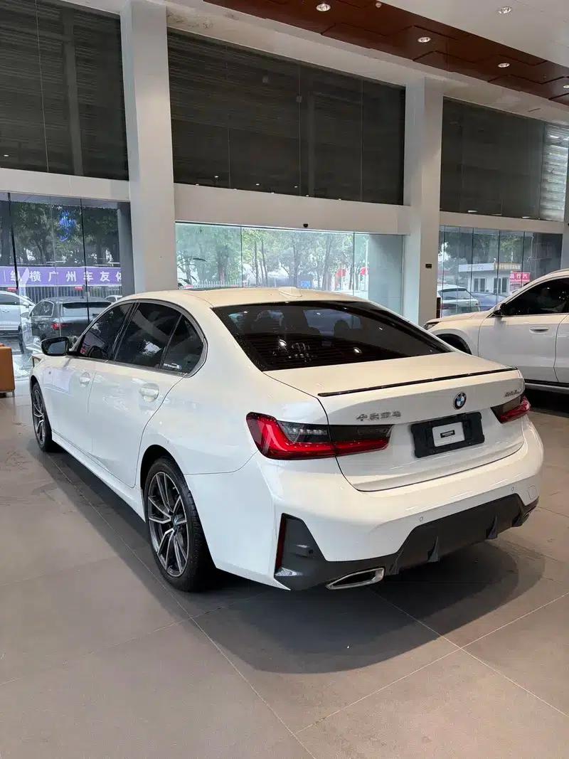 2023 BMW 3 Series 320Li M Sport Package — миниатюра 4