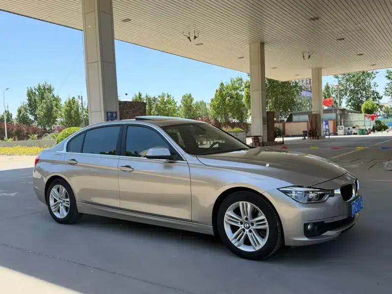2016 BMW 3 Series 320Li Fashion Edition — миниатюра 3