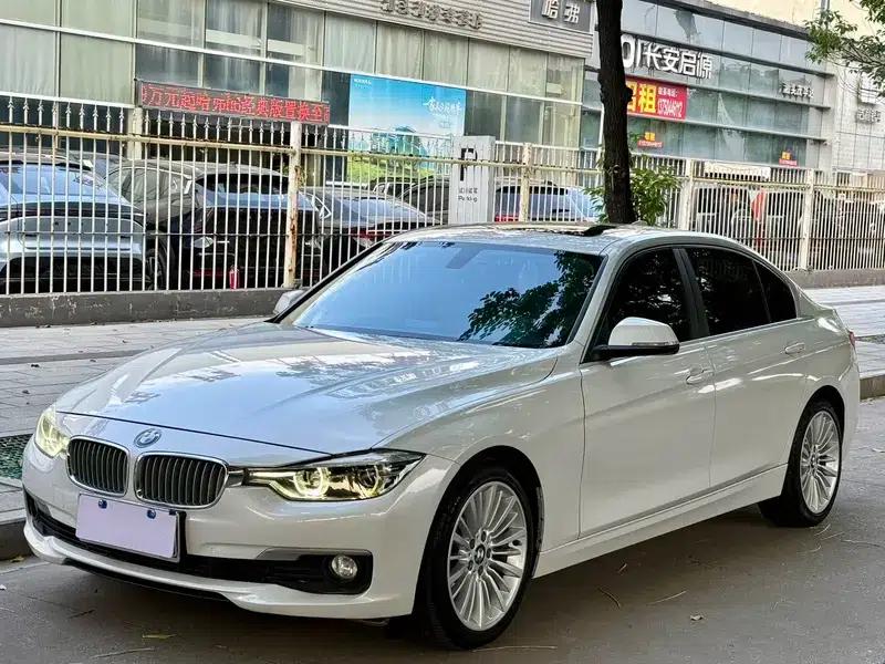 BMW 3 Series 2018 320Li Fashion Edition — миниатюра 1