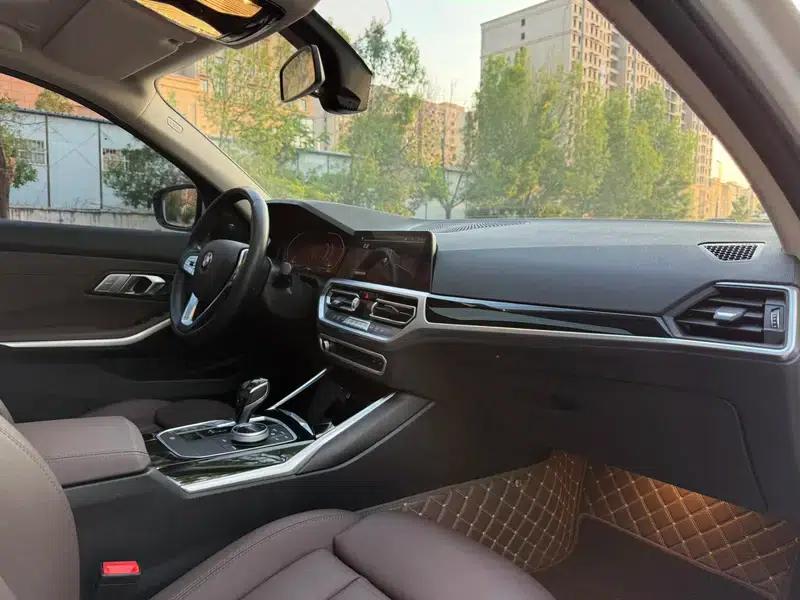2020 BMW 3 Series 320i Sport Package — миниатюра 15
