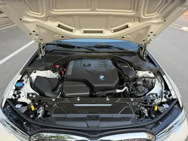 2020 BMW 3 Series 320i Sport Package — миниатюра 8