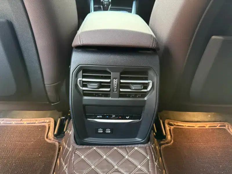 2020 BMW 3 Series 320i Sport Package — миниатюра 10