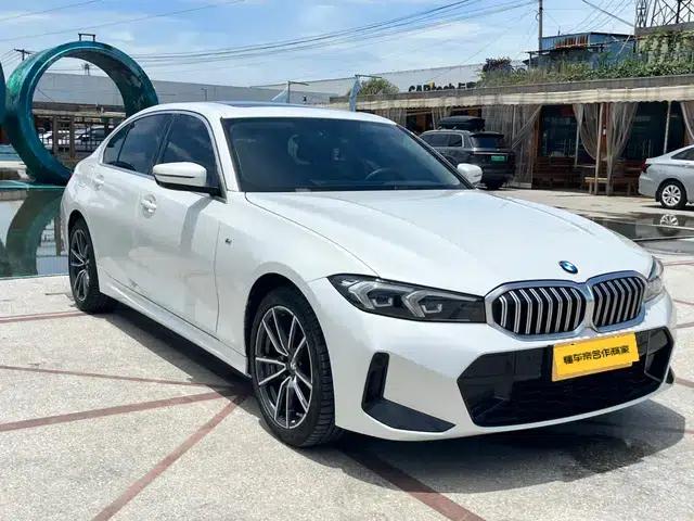 2023 BMW 3 Series 320Li M Sport Package — миниатюра 3
