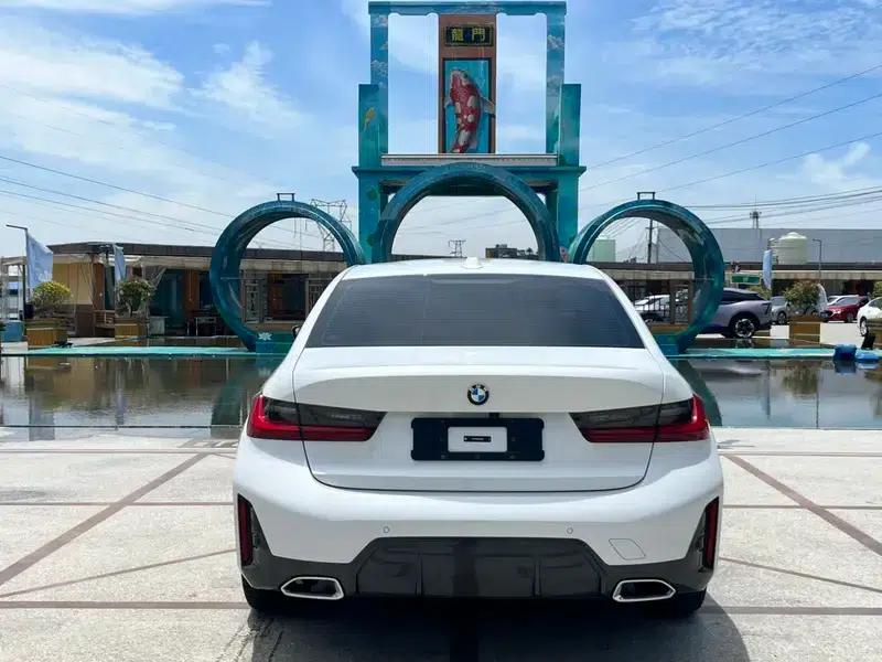 2023 BMW 3 Series 320Li M Sport Package — миниатюра 5