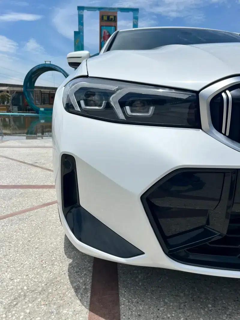 2023 BMW 3 Series 320Li M Sport Package — миниатюра 8