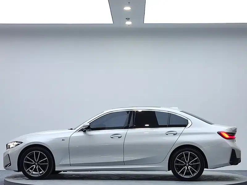 2023 BMW 3 Series 320Li M Sport Package — миниатюра 4