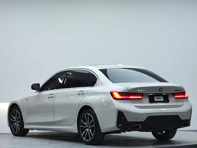 2023 BMW 3 Series 320Li M Sport Package — миниатюра 5