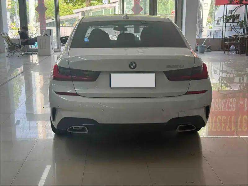 2020 BMW 3 Series 325Li M Sport Package — миниатюра 4