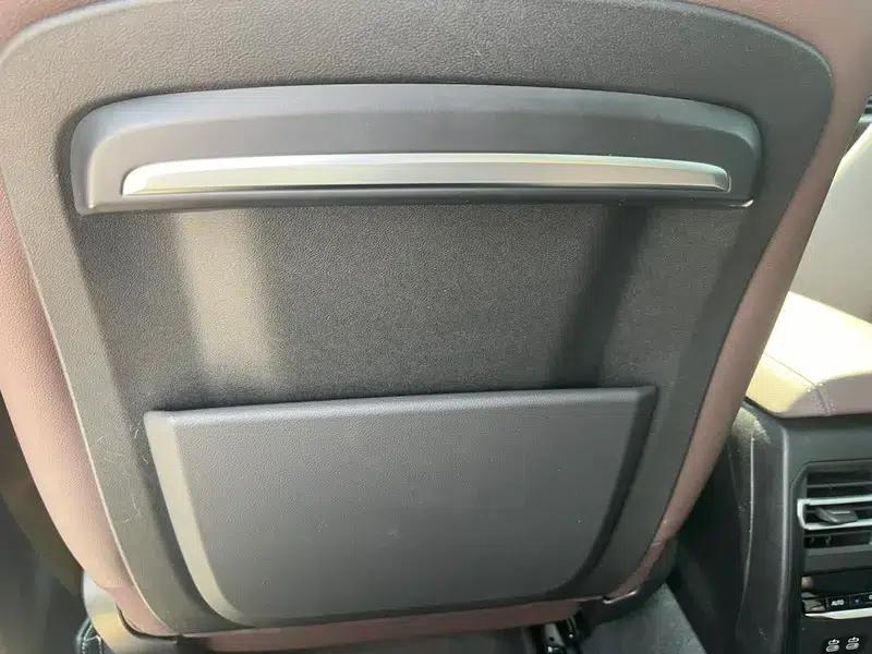 2020 BMW 3 Series 325Li M Sport Package — миниатюра 26