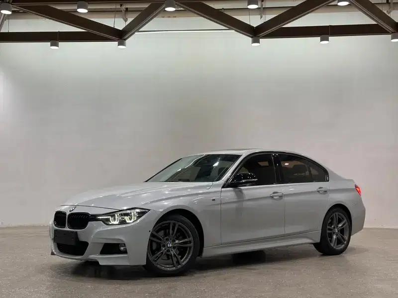 2018 BMW 3 Series 320i M Sport Shadow Edition — миниатюра 1
