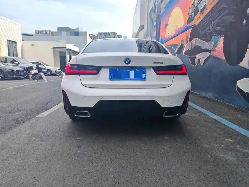 2023 BMW 3 Series 320Li M Sport Package — миниатюра 5