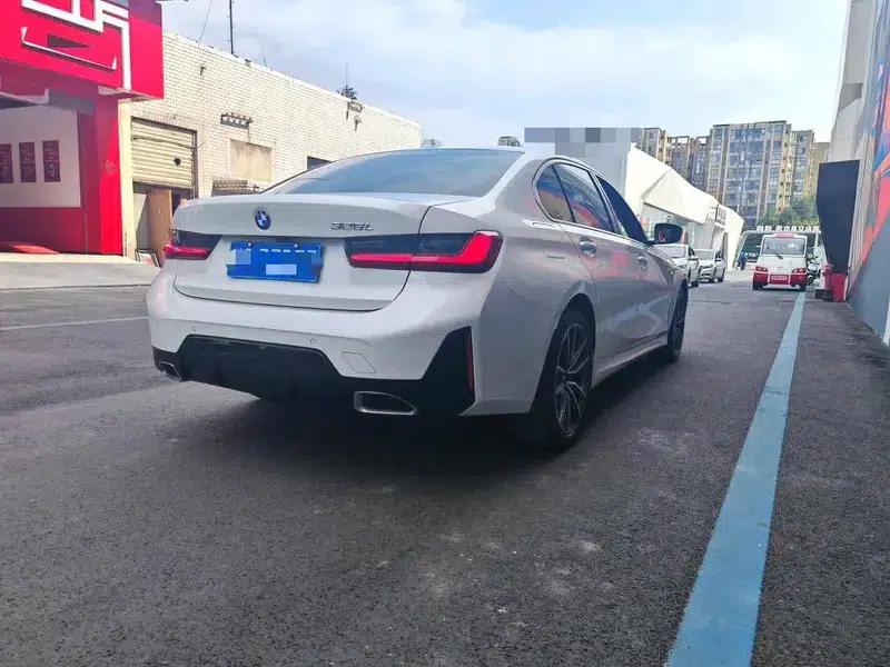 2023 BMW 3 Series 320Li M Sport Package — миниатюра 6