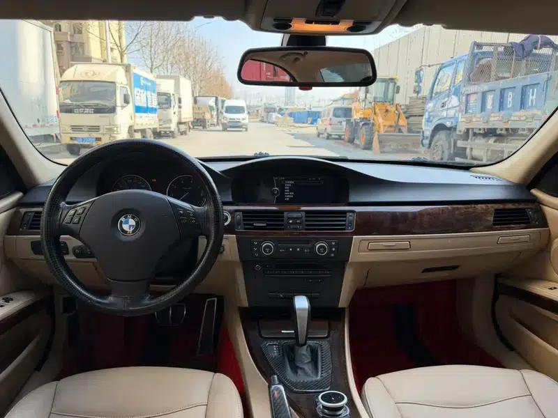 BMW 3 Series 2009 320i Fashion Edition — миниатюра 7