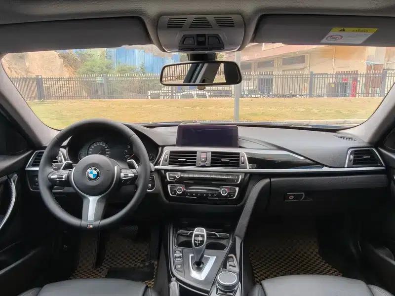 2019 BMW 3 Series 320Li M Sport Package — миниатюра 9