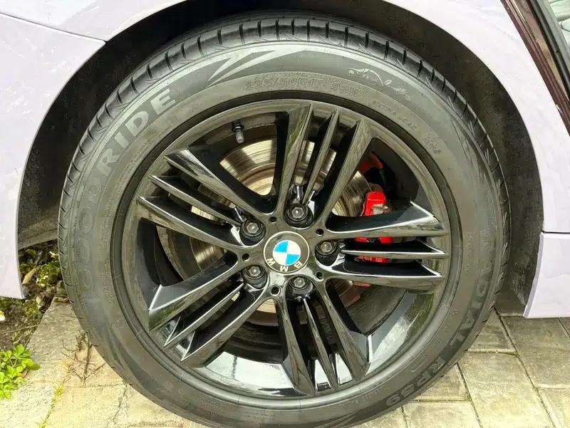 2017 BMW 3 Series 320Li Fashion Edition — миниатюра 9