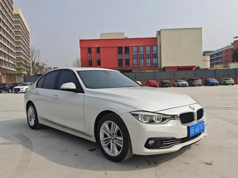 2016 BMW 3 Series 320i Fashion Edition — миниатюра 3