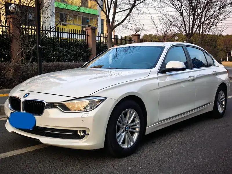 BMW 3 Series 2015 320Li Fashion Edition — миниатюра 1