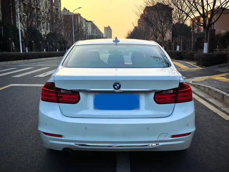 BMW 3 Series 2015 320Li Fashion Edition — миниатюра 5