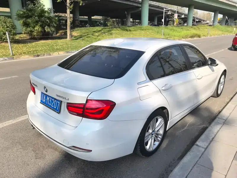 2015 BMW 3 Series 320Li Luxury Design Package — миниатюра 6