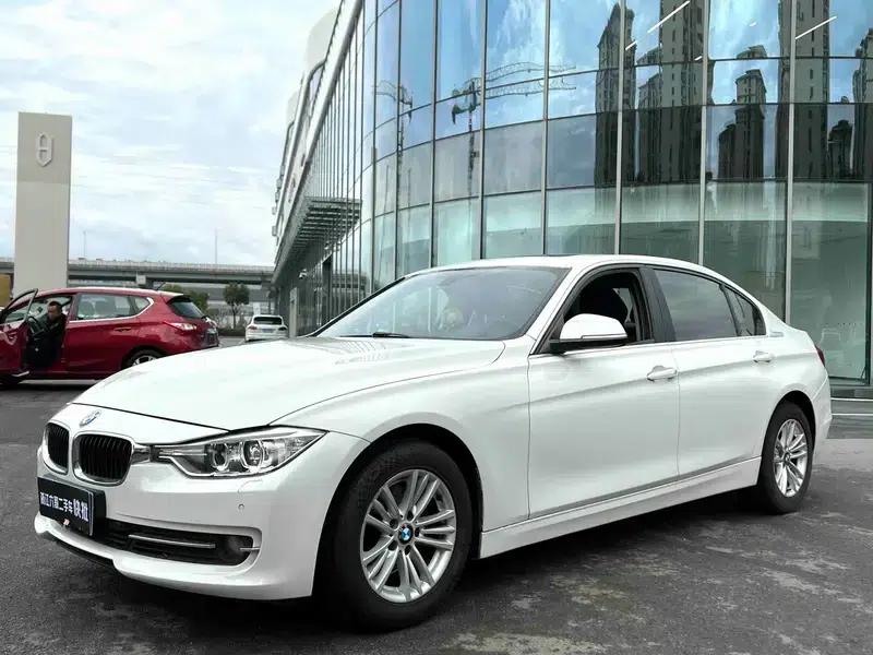 BMW 3 Series 2013 320Li Fashion Edition — миниатюра 1