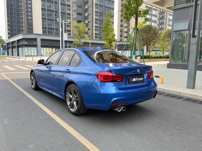 2018 BMW 3 Series 330i M Sport Shadow Edition — миниатюра 5