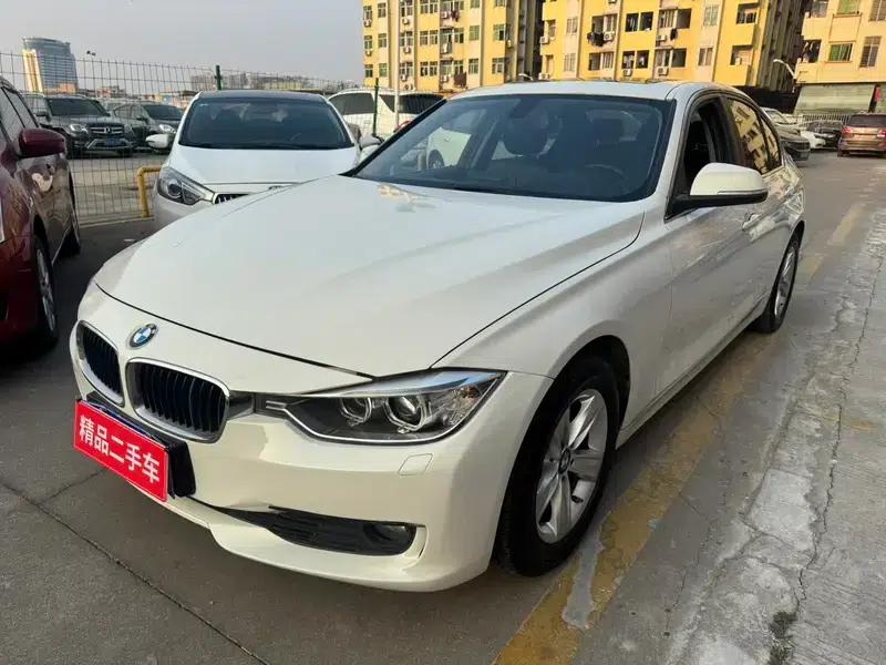 BMW 3 Series 2013 320i Fashion Edition — миниатюра 1