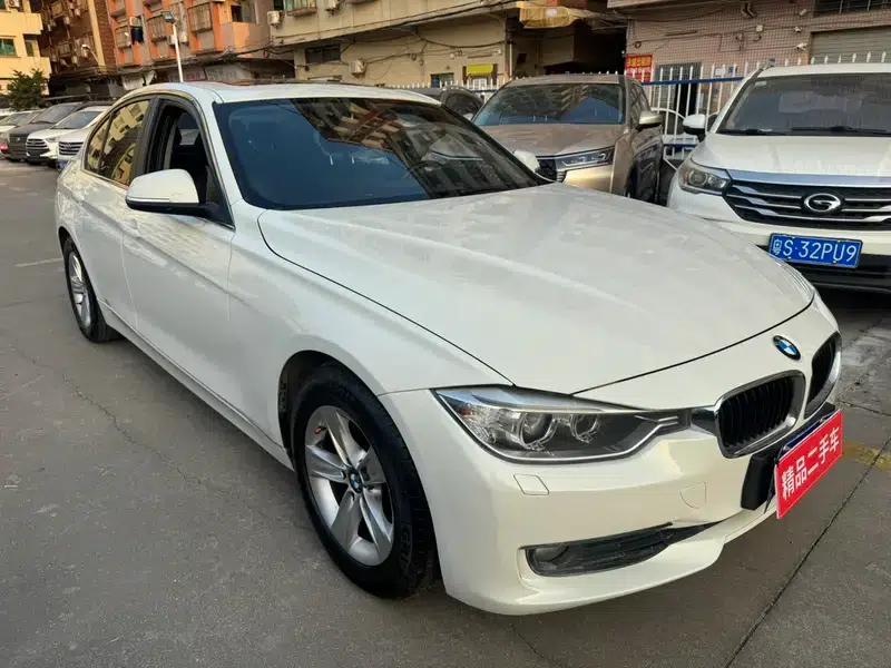 BMW 3 Series 2013 320i Fashion Edition — миниатюра 3