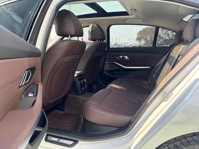 2023 BMW 3 Series 325Li M Sport Package — миниатюра 10