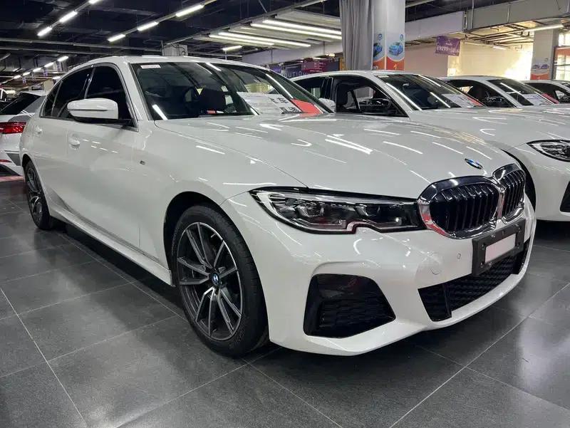 2022 BMW 3 Series 325Li M Sport Package — миниатюра 3