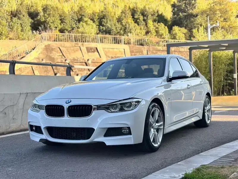 2018 BMW 3 Series 320i M Sport Package — миниатюра 1