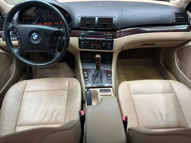 BMW 3 Series 2004 318i — миниатюра 11