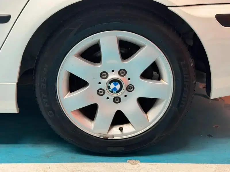 BMW 3 Series 2004 318i — миниатюра 7