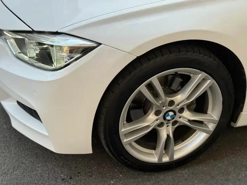 2018 BMW 3 Series 320i M Sport Package — миниатюра 11