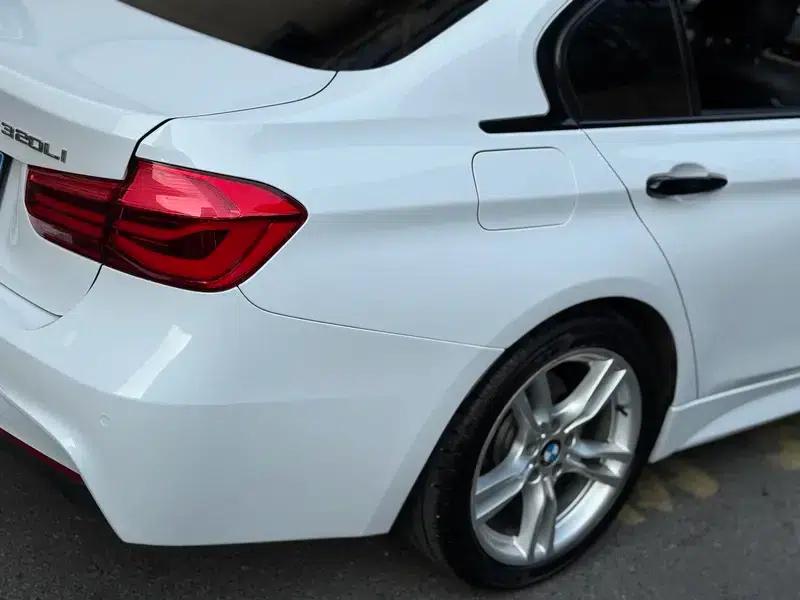 2018 BMW 3 Series 320i M Sport Package — миниатюра 9