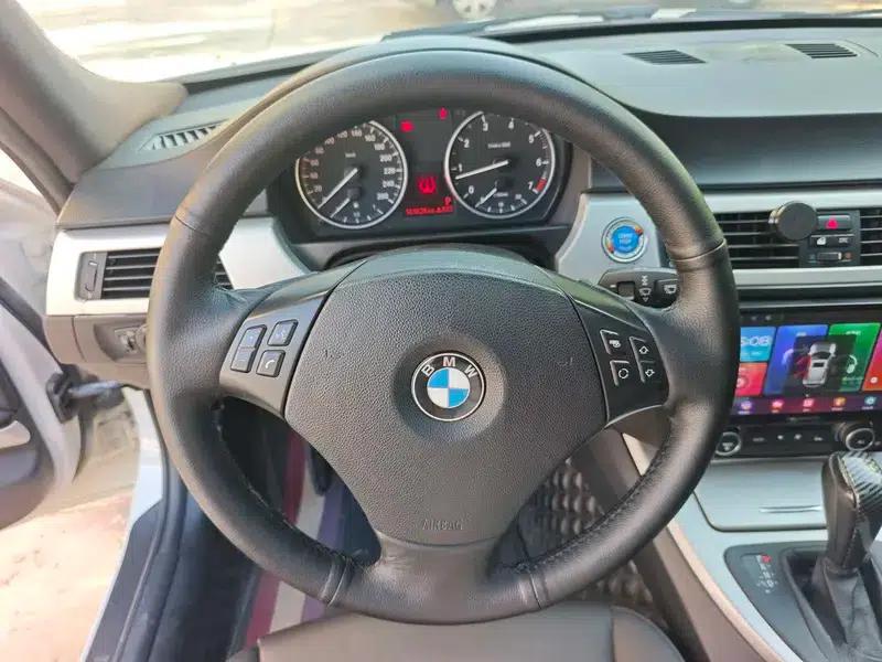 BMW 3 Series 2011 318i Leading Edition — миниатюра 12