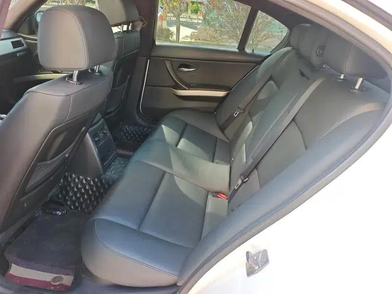 BMW 3 Series 2011 318i Leading Edition — миниатюра 16