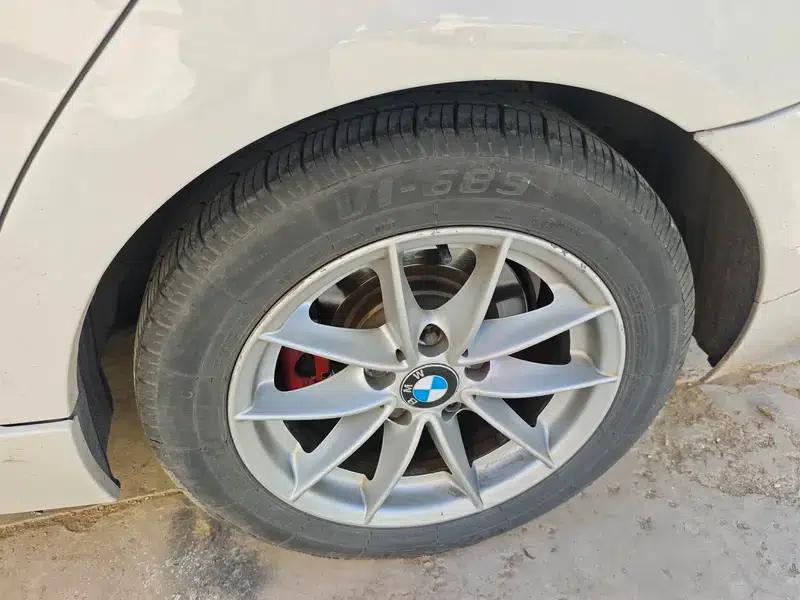 BMW 3 Series 2011 318i Leading Edition — миниатюра 7