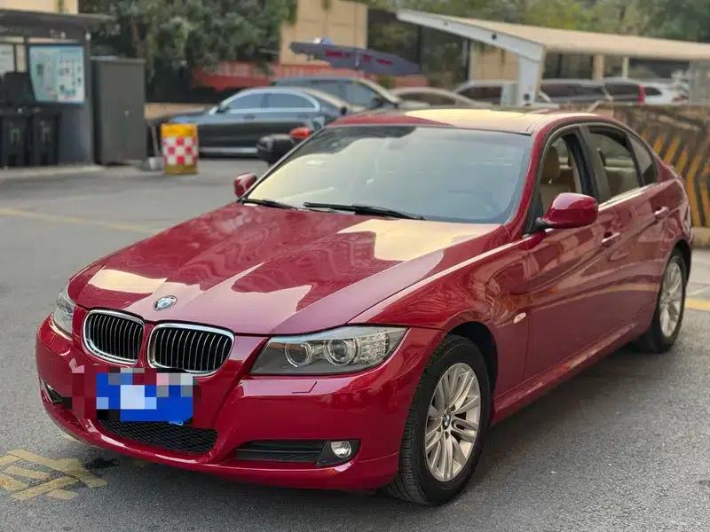 BMW 3 Series 2011 320i Fashion Edition — миниатюра 1