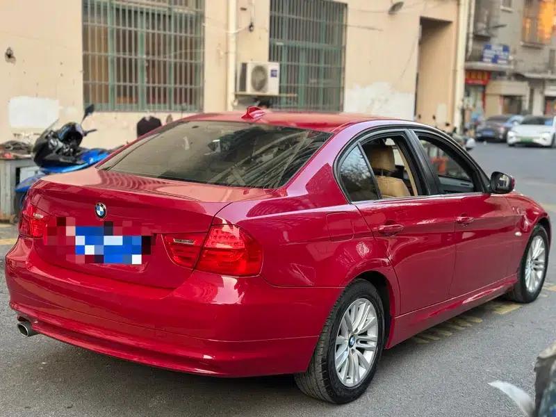 BMW 3 Series 2011 320i Fashion Edition — миниатюра 4