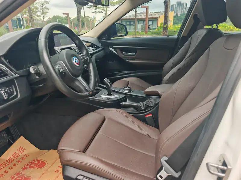2019 BMW 3 Series 320Li M Sport Package — миниатюра 9