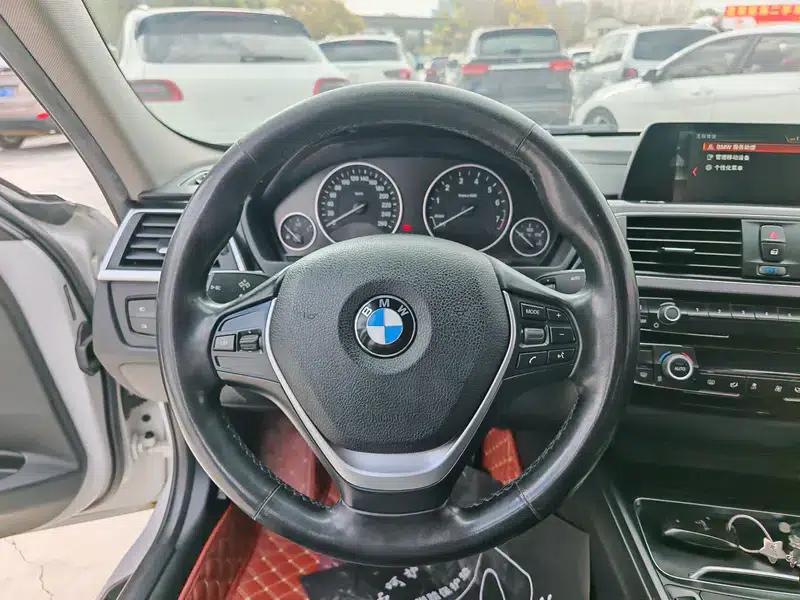 BMW 3 Series 2018 320Li Fashion Edition — миниатюра 11