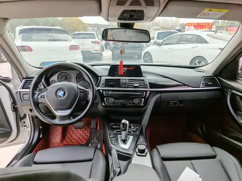 BMW 3 Series 2018 320Li Fashion Edition — миниатюра 10