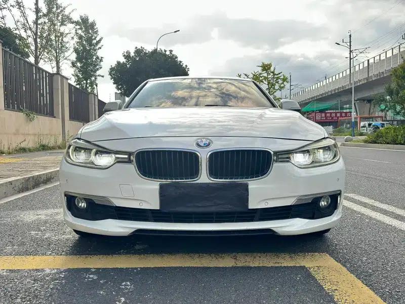 2017 BMW 3 Series 320Li Fashion Edition — миниатюра 2